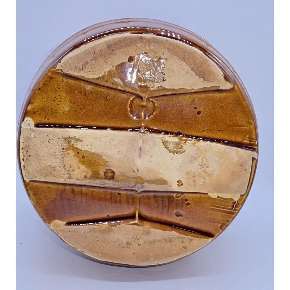 Unbranded vintage ceramic